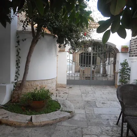 ホテル Masseria Sant'anna バーリ