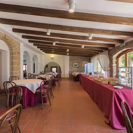 Masseria Sant'anna 4* 巴里
