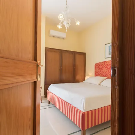 Masseria Sant'anna 4* 巴里