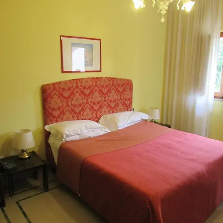 Masseria Sant'anna 酒店 4*