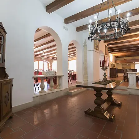 ホテル Masseria Sant'anna バーリ
