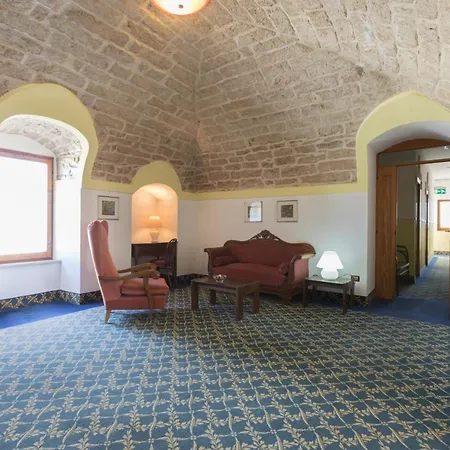 ホテル Masseria Sant'anna バーリ